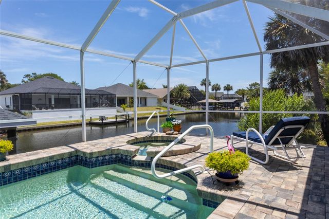 10 CRABTREE COURT, Palm Coast, FL 32137