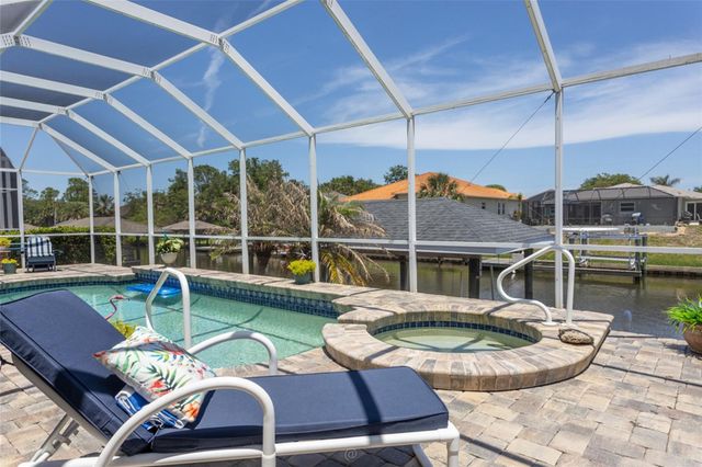 10 CRABTREE COURT, Palm Coast, FL 32137