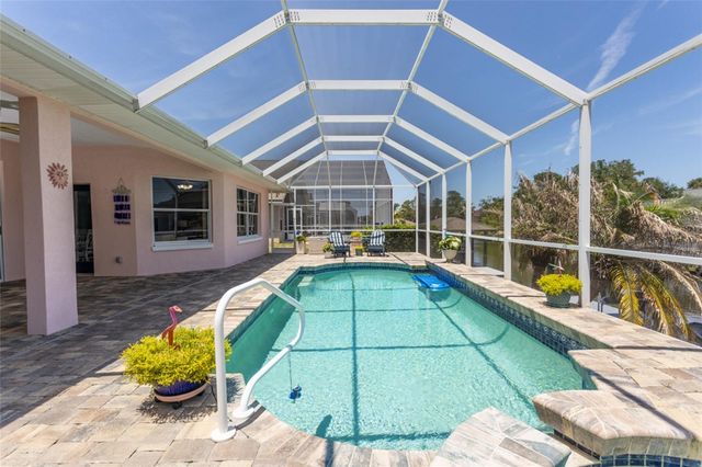 10 CRABTREE COURT, Palm Coast, FL 32137