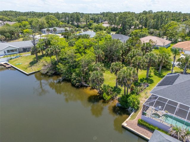10 CRABTREE COURT, Palm Coast, FL 32137
