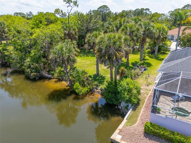 10 CRABTREE COURT, Palm Coast, FL 32137