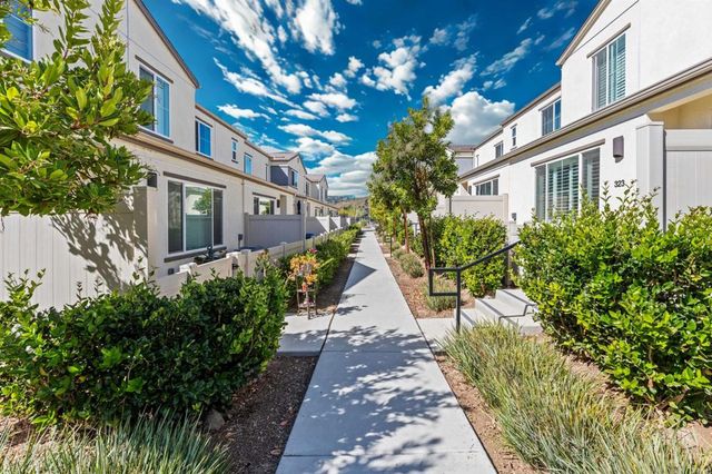 323 CITRINE TRAIL, Fallbrook, CA 92028