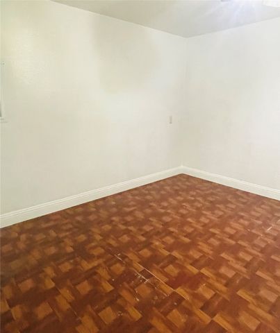 203 Ennis Street, Waxahachie, TX 75165