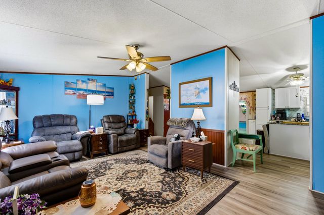 462 Oak Ave., Murrells Inlet, SC 29576