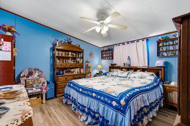 462 Oak Ave., Murrells Inlet, SC 29576