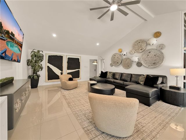 210 Bayside Dr, Corpus Christi, TX 78411