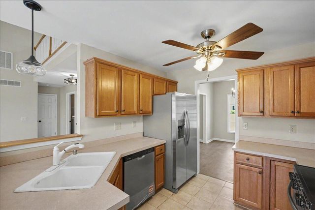 305 Abbeywood Drive, Winchester, KY 40391