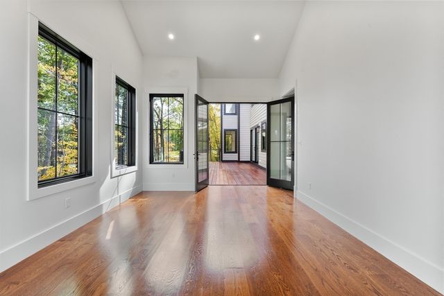 5 Swan View Common Dr, Northborough, MA 01532