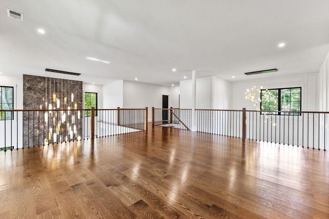 5 Swan View Common Dr, Northborough, MA 01532