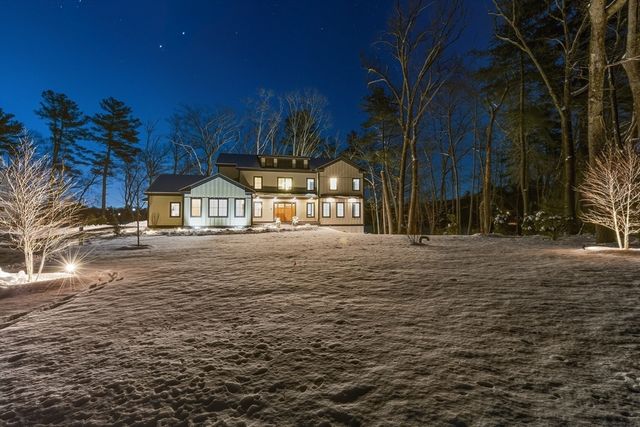 5 Swan View Common Dr, Northborough, MA 01532