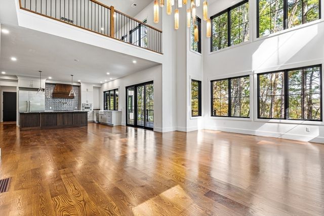 5 Swan View Common Dr, Northborough, MA 01532