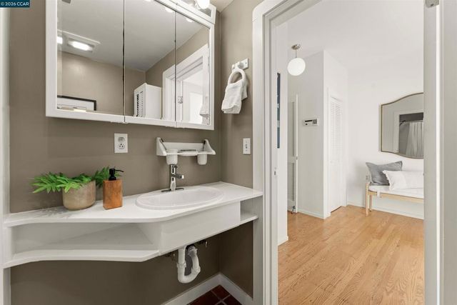 2341 2341 9th Street, Berkeley, CA 94710