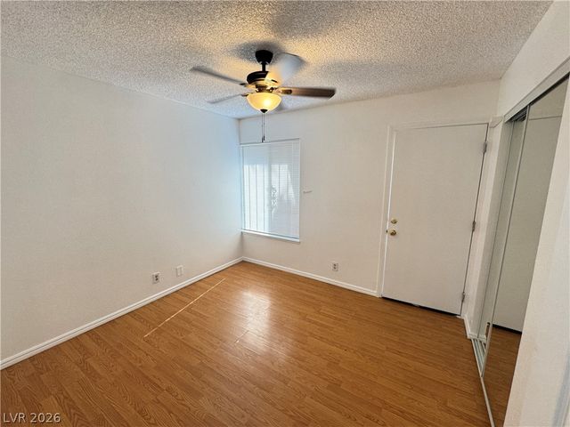 3932 Calle Mirador, Las Vegas, NV 89103