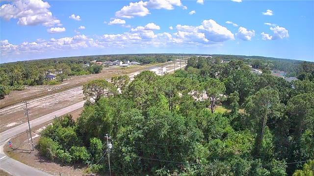 3103 45th St SW, Lehigh Acres, FL 33976