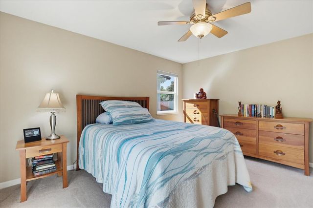 12316 Torrey Pines Dr, Auburn, CA 95602