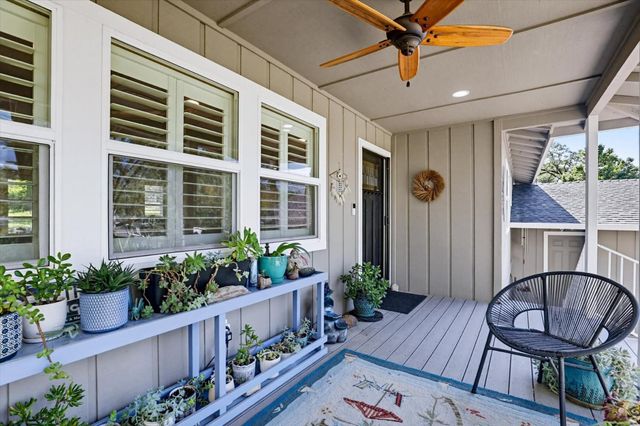 12316 Torrey Pines Dr, Auburn, CA 95602