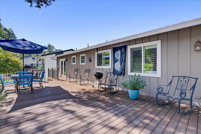 12316 Torrey Pines Dr, Auburn, CA 95602