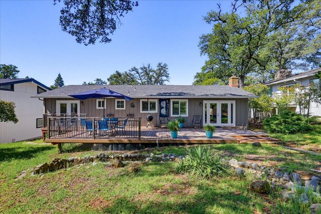 12316 Torrey Pines Dr, Auburn, CA 95602