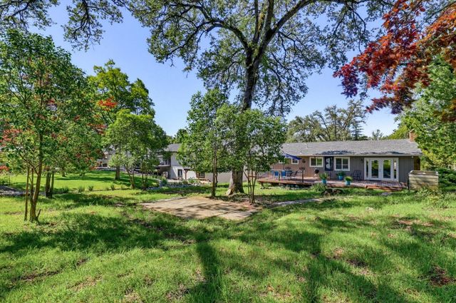 12316 Torrey Pines Dr, Auburn, CA 95602