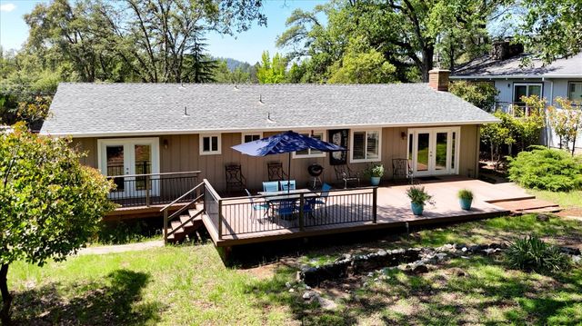 12316 Torrey Pines Dr, Auburn, CA 95602