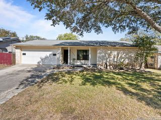 12806 El Marro, San Antonio, TX 78233