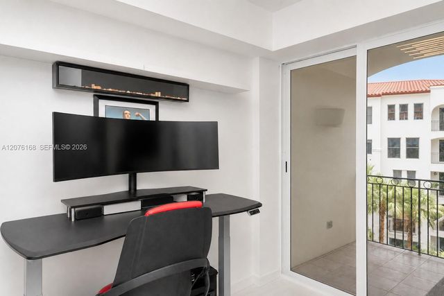 3700 Island Boulevard C402, Aventura, FL 33160