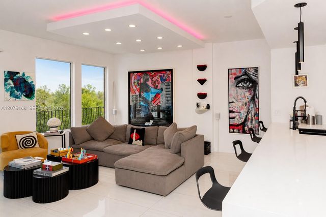 3700 Island Boulevard C402, Aventura, FL 33160