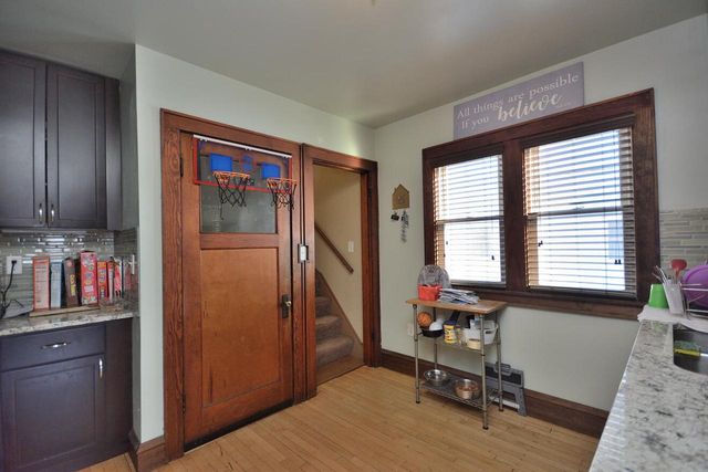 1634 Chestnut STREET, South Milwaukee, WI 53172