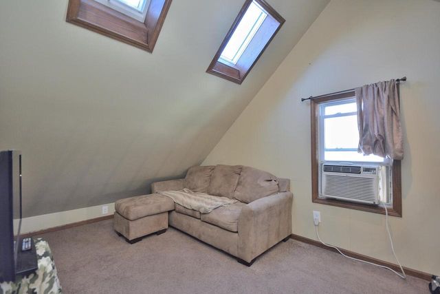 1634 Chestnut STREET, South Milwaukee, WI 53172