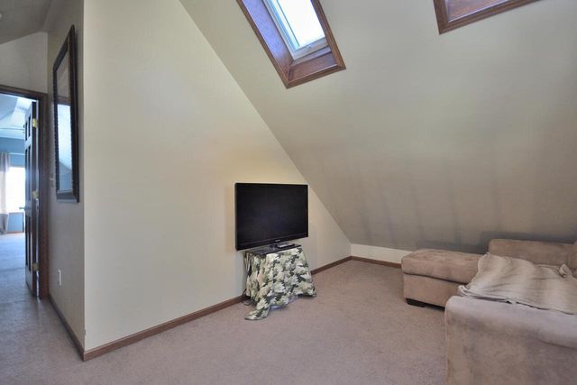 1634 Chestnut STREET, South Milwaukee, WI 53172