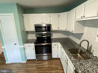 13669 BARREN SPRINGS CT, Centreville, VA 20121
