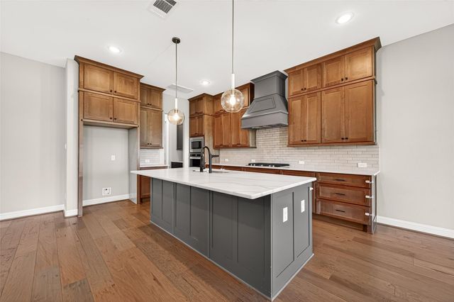 1635 Delta Oaks Drive, Missouri City, TX 77459