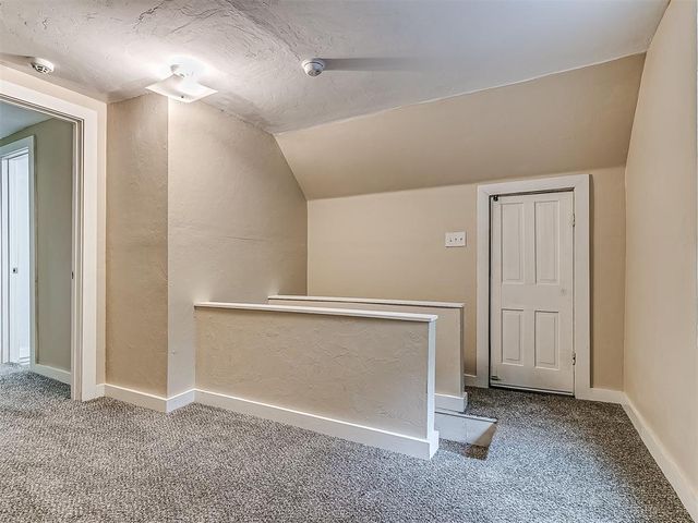 1218 W Noble Avenue, Guthrie, OK 73044