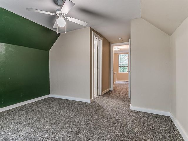 1218 W Noble Avenue, Guthrie, OK 73044