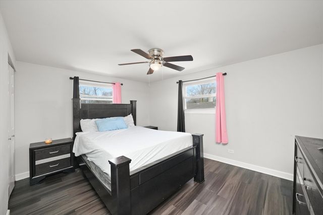 2708 OXFORD Drive, Markham, IL 60426