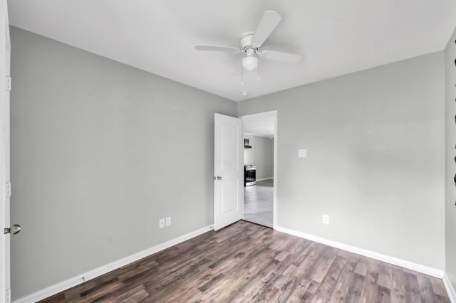 16618 E Hammon, Montgomery, TX 77316