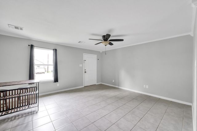 16618 E Hammon, Montgomery, TX 77316