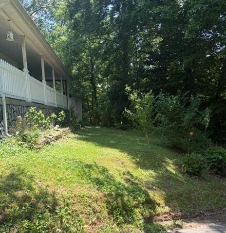 270 McFadden Cemetery Road, London, KY 40744