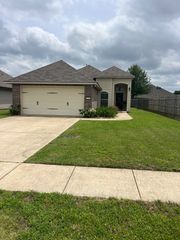 3795 Pickering Pass, Bossier City, LA 71111