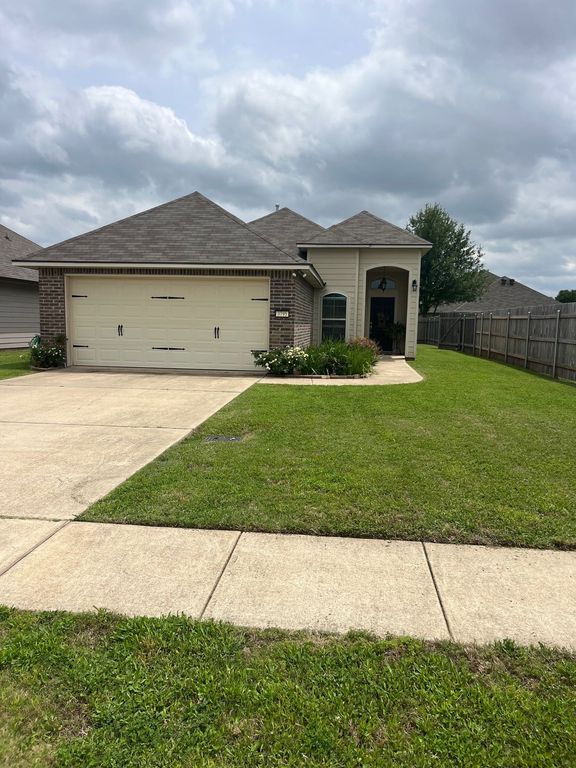 3795 Pickering Pass, Bossier City, LA 71111