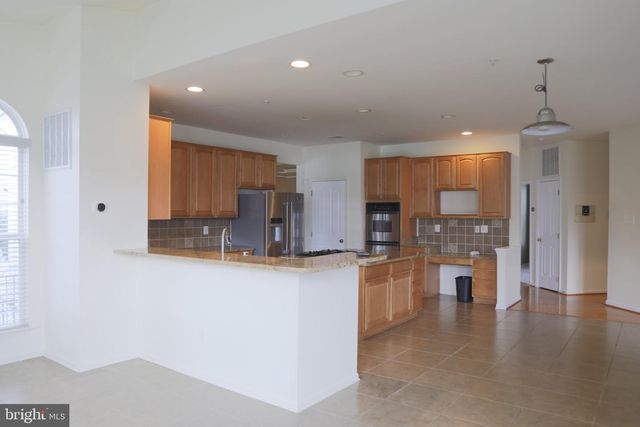 15303 DOVEHEART LN, Bowie, MD 20721