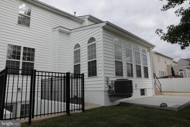15303 DOVEHEART LN, Bowie, MD 20721