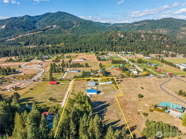 18451 Camp 12 Rd, Leavenworth, WA 98826