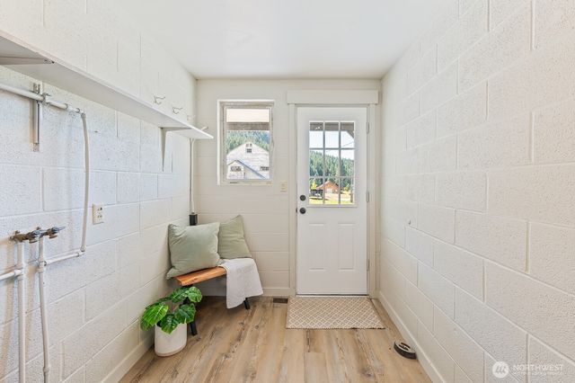 18451 Camp 12 Rd, Leavenworth, WA 98826