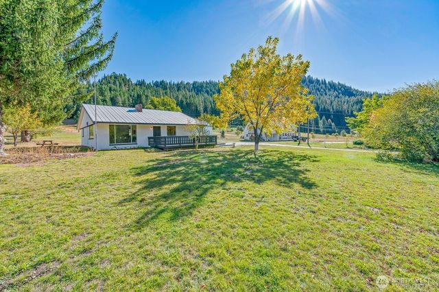 18451 Camp 12 Rd, Leavenworth, WA 98826