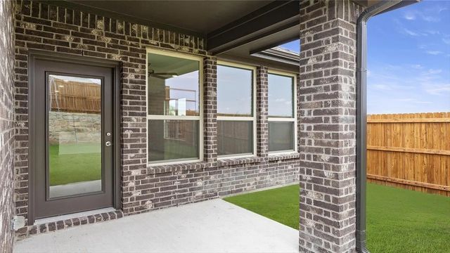 432 Silent Pond Park, Lavon, TX 75166