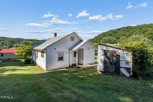 1020 Charity Hill Road, Elizabethton, TN 37643