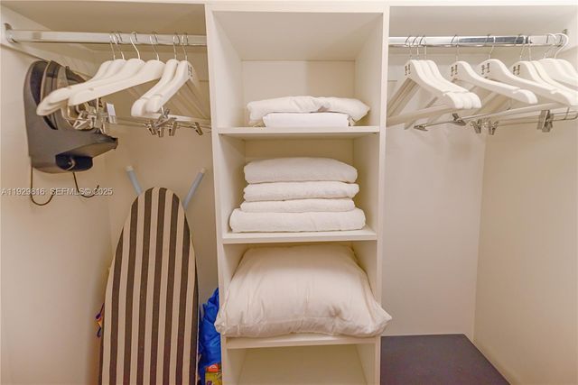 4111 S Ocean Dr 1710, Hollywood, FL 33019