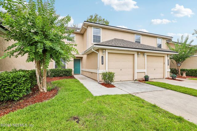 1665 VINELAND Circle B, Fleming Island, FL 32003