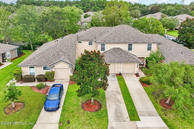 1665 VINELAND Circle B, Fleming Island, FL 32003